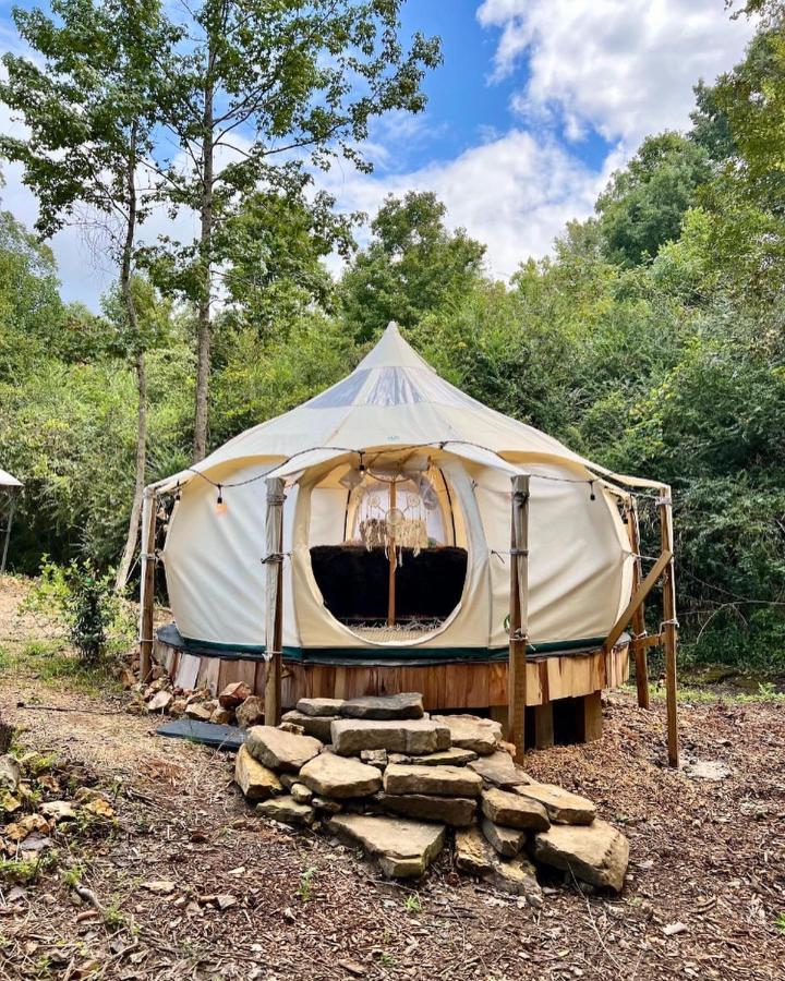 The Aries-A Stargazing, Luxury Glamping Tent Rogersville Buitenkant foto